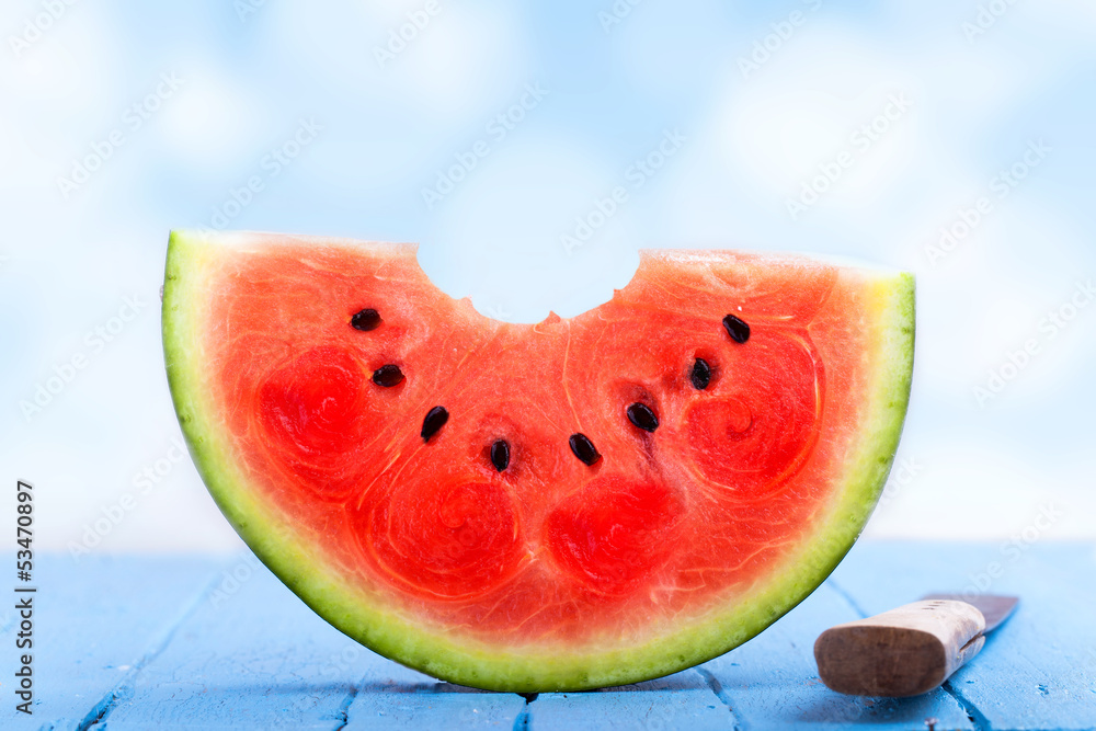 angebissene Wassermelone angebissene Wassermelone