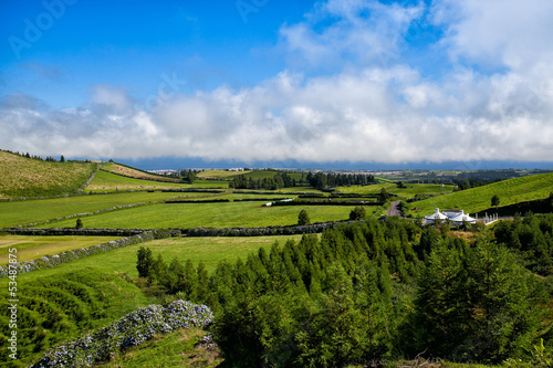 The landscapen on Sao Miguel © Radomir Rezny