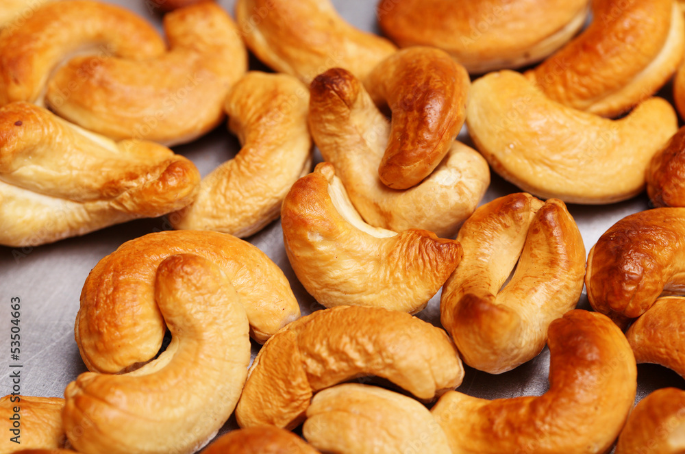 Baked cashew nuts Baked cashew nuts
