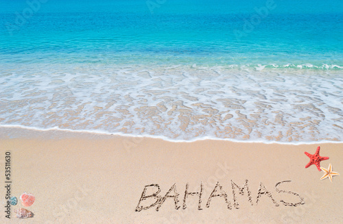 bahamas writing © Gabriele Maltinti