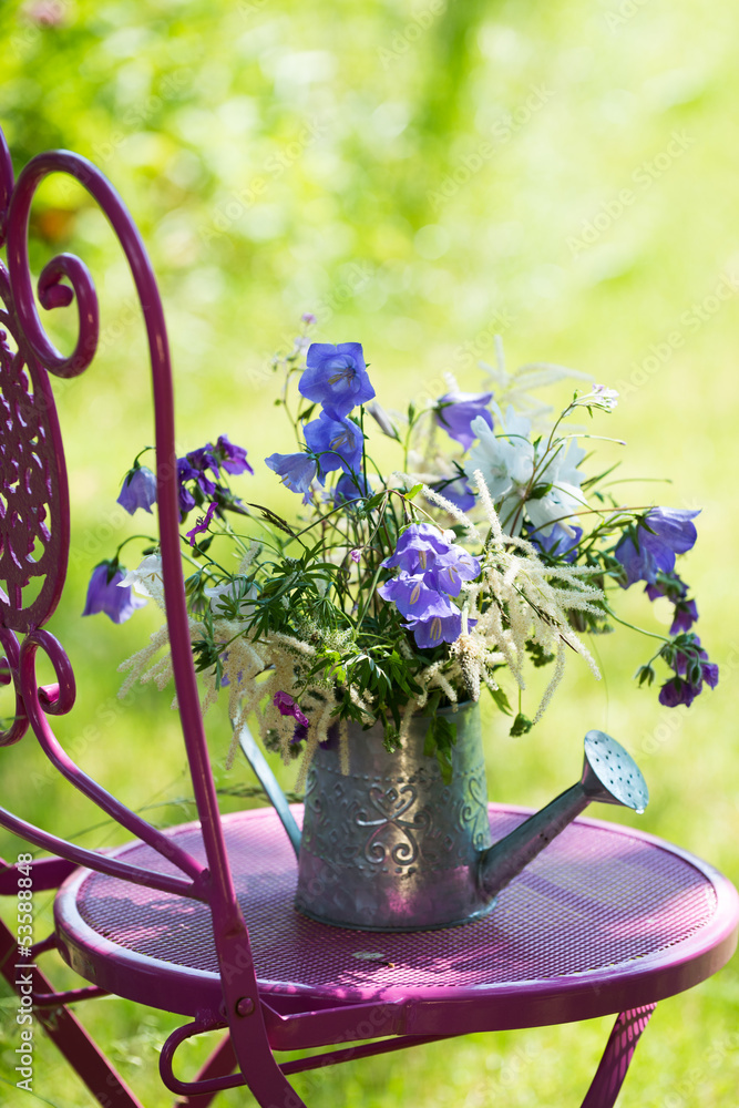 Gartenidylle StockFoto Adobe Stock
