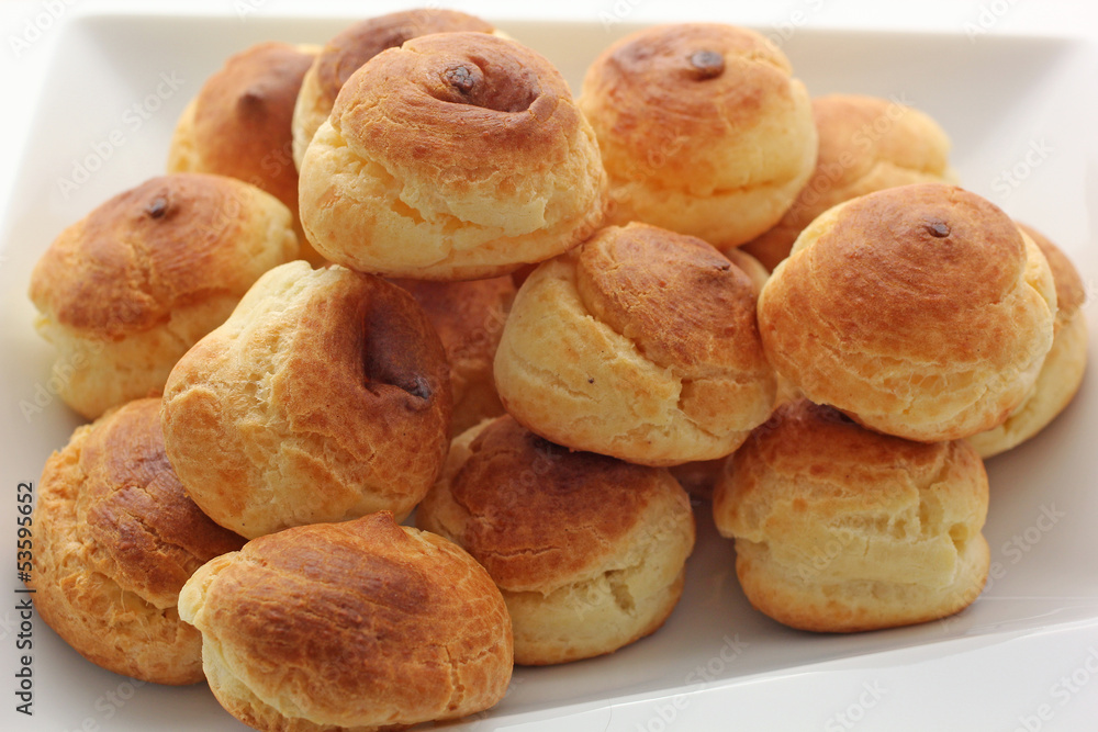 Plat de gougères Plat de gougères