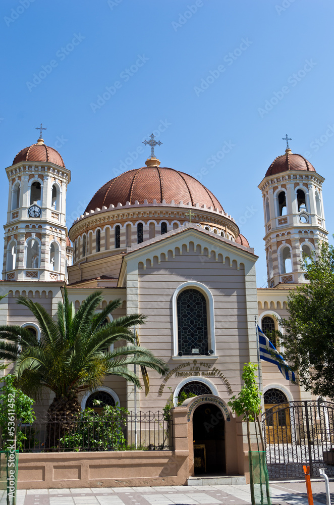 Obraz premium Church in Thessaloniki downtown, near Aristotle's square