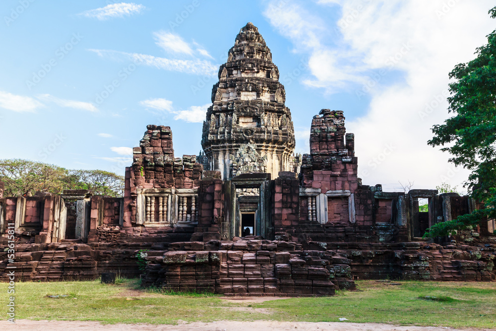 pimai castle, historical park  and ancient castle in thailand