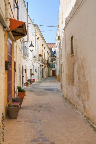 Alleyway. Castellaneta. Puglia. Italy.