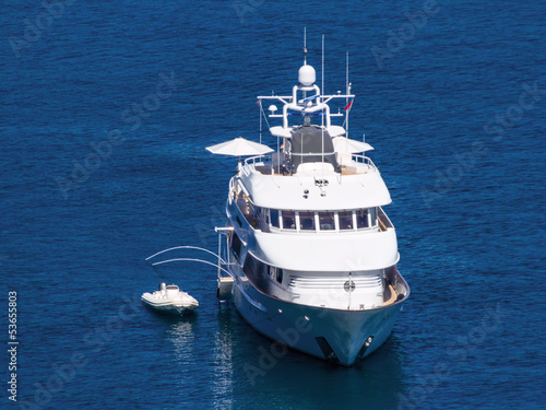 Photos Motoryacht auf dem Meer,