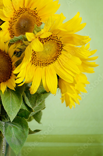 Fototapeta Naklejka Na Ścianę i Meble -  Sunflowers bouquet