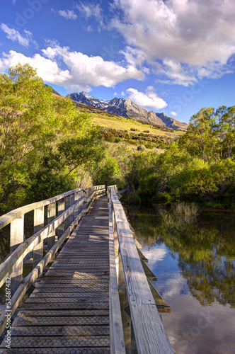 Fototapeta Naklejka Na Ścianę i Meble -  The view of the mountains at Glenorchy, New Zealand