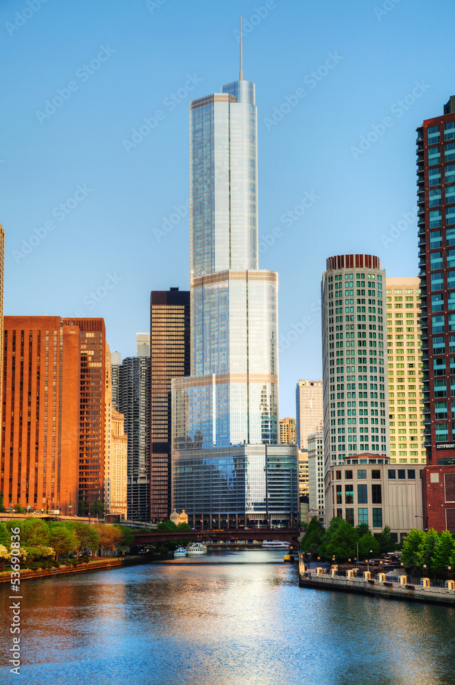 Trump International Hotel and Tower in Chicago, IL in morning