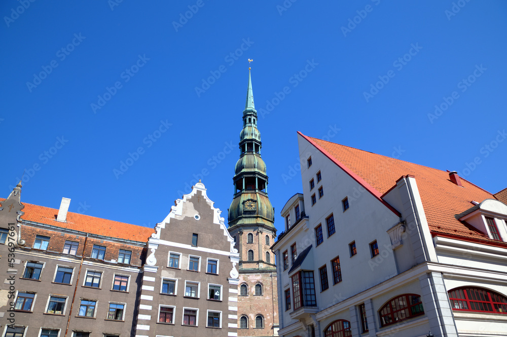 Obraz premium Old city and St. Peter's Cathedral. Riga, Latvia