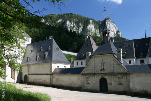 Entrée du Monstère de la Grande Chartreuse