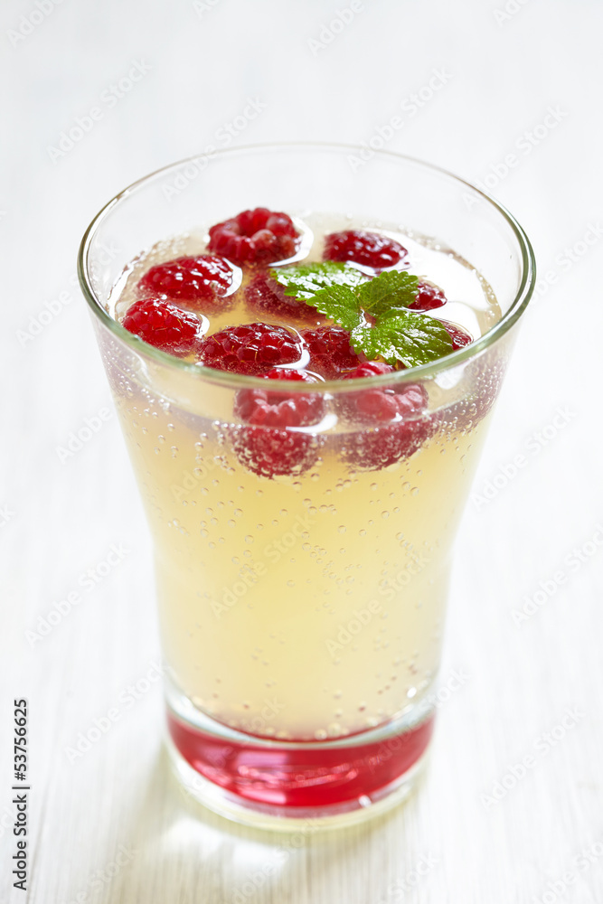 Limoncello raspberry cooler Limoncello raspberry cooler