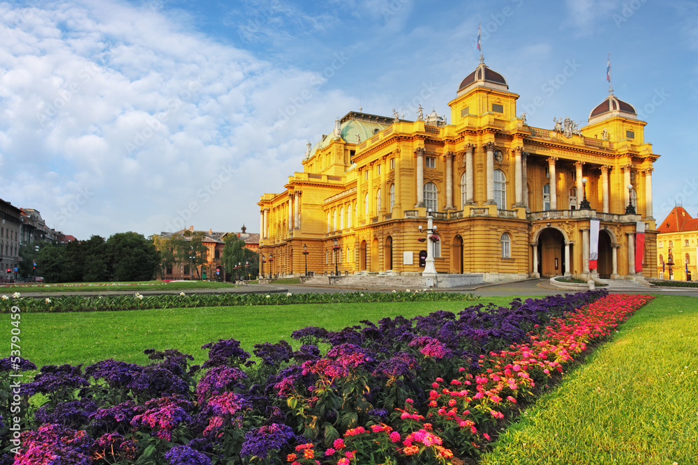 Obraz premium Zagreb, Croatian National Theater