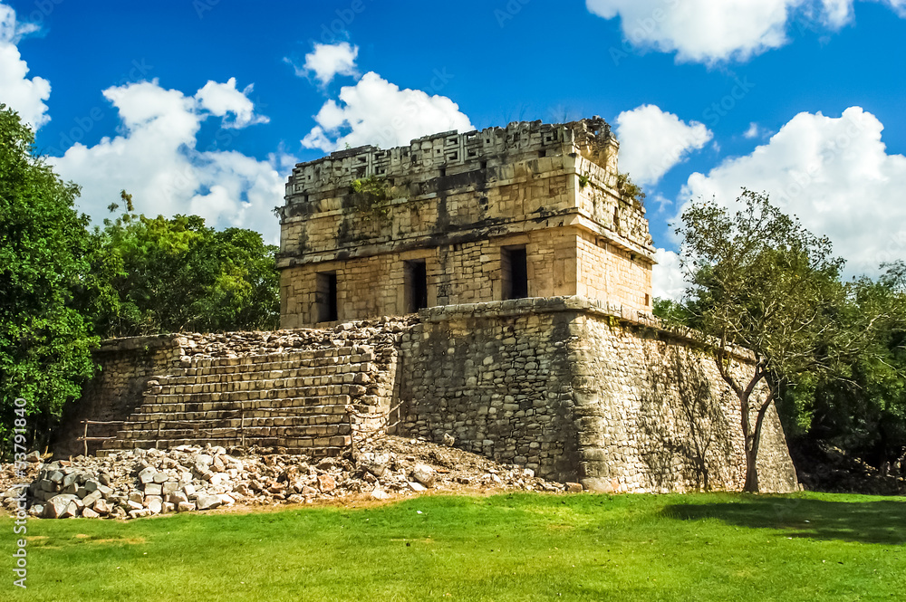 Maya Ruins - Chichen Itza