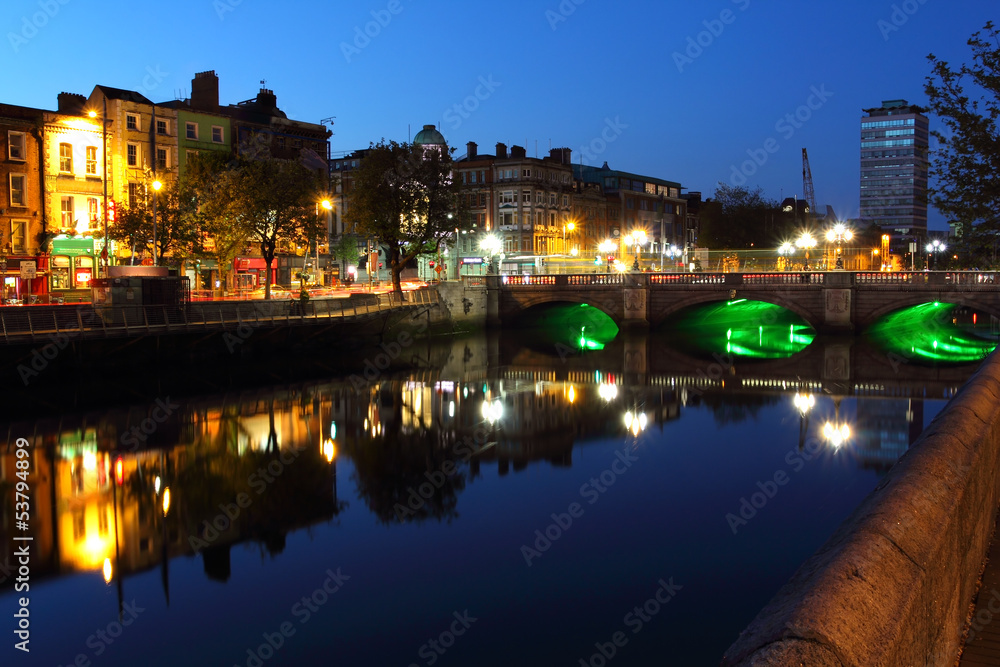 Liffey river in Dublin at dusk