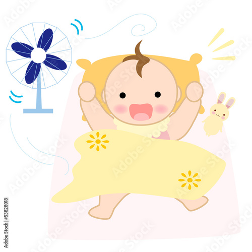 お昼寝する赤ちゃん　目覚める　起きる