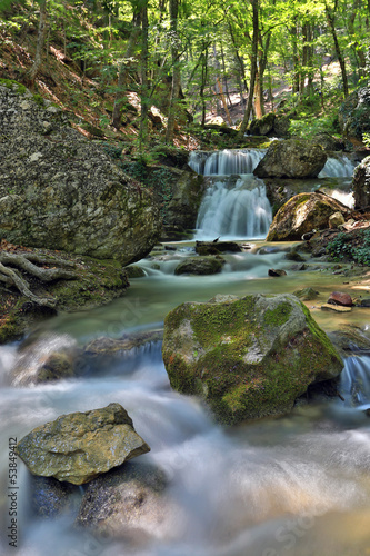 mountaim river photo