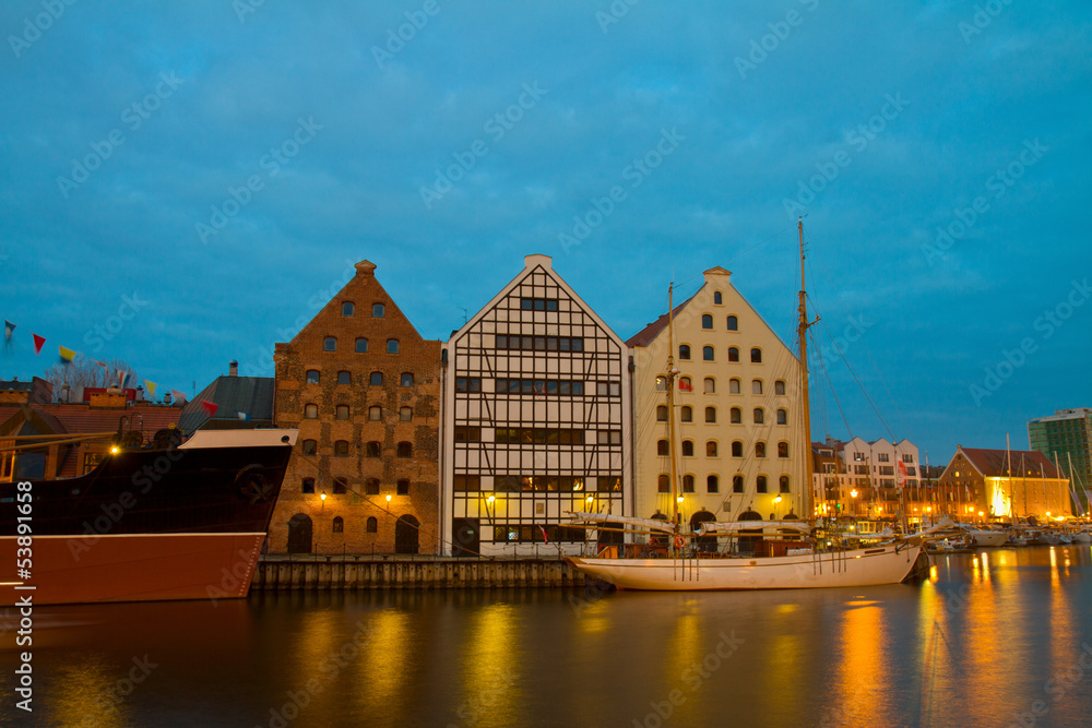 Central Maritime Museum in Gdansk at night