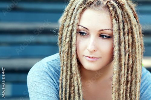 Canvas-taulu Fashion hairstyle with dreads