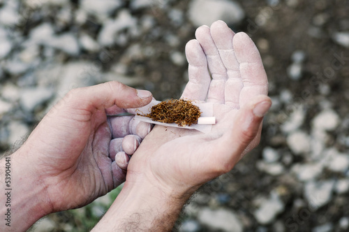 Foto cigarrete and magnesium
