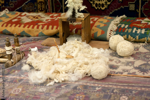 manual production of carpets