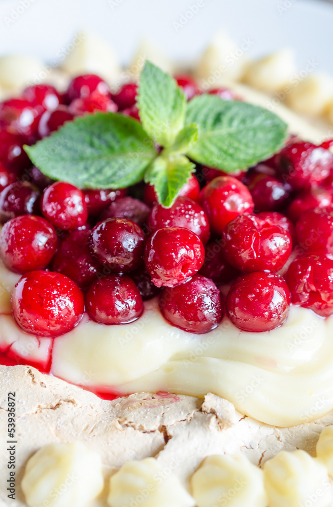 Pavlova meringue with cherries Pavlova meringue with cherries