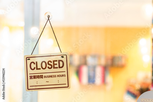 Closed sign