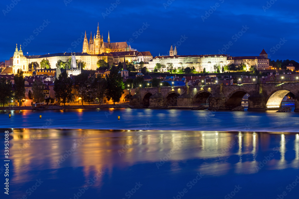Fototapeta premium Charles Bridge and Castle in Prague