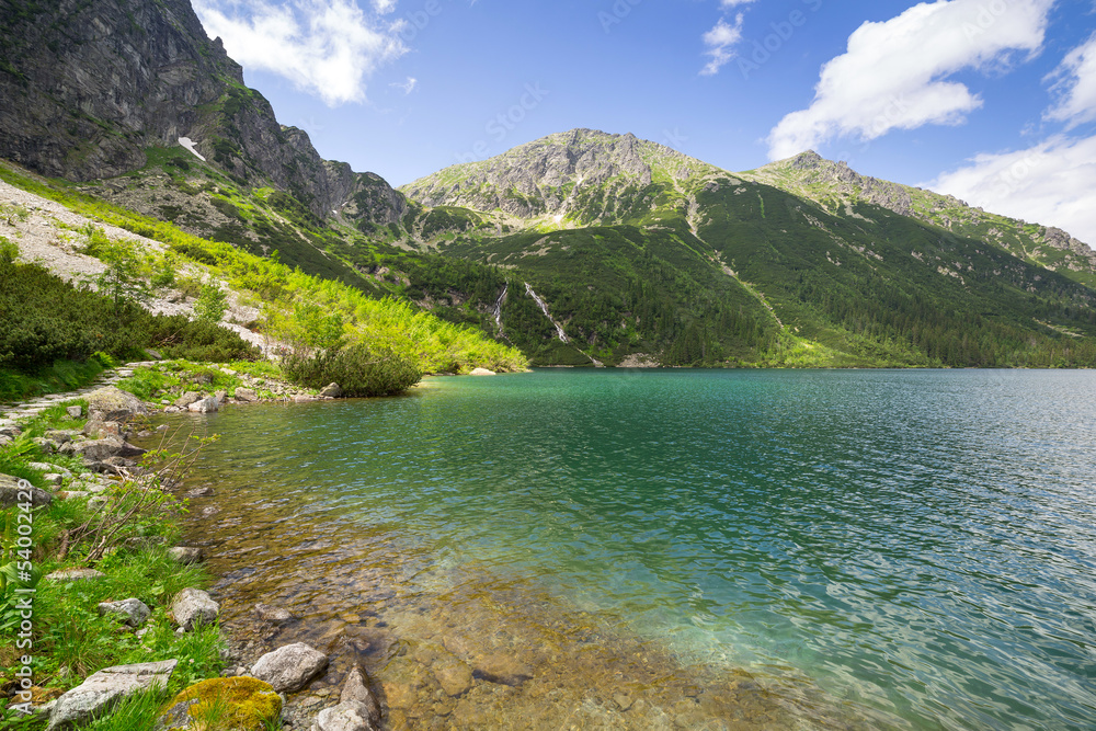 Fototapeta Piękna sceneria Tatr i jeziora w Polsce