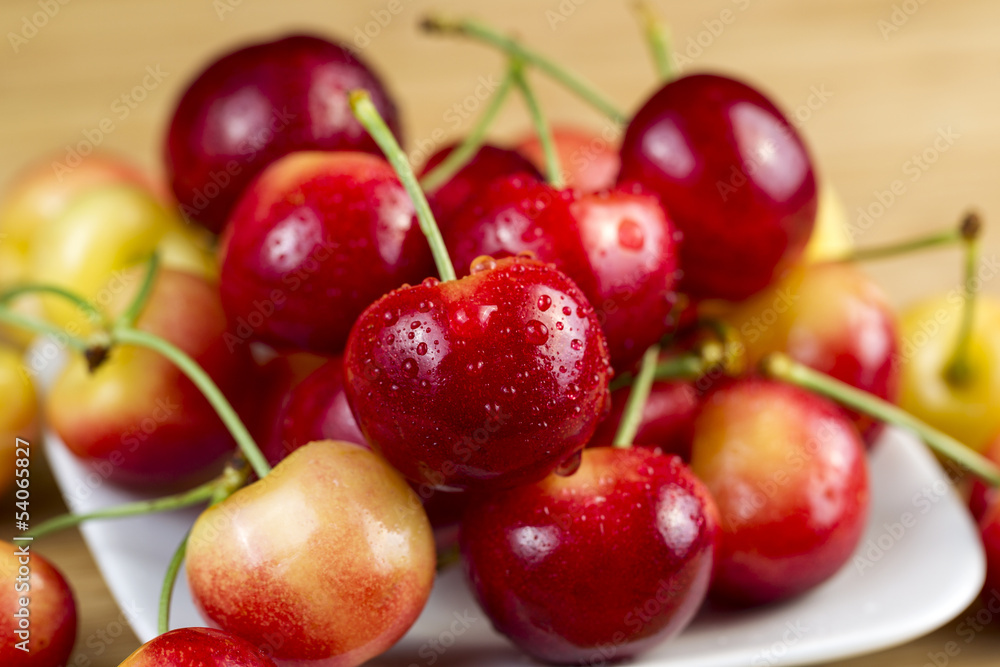Fresh Rainier Cherries Fresh Rainier Cherries