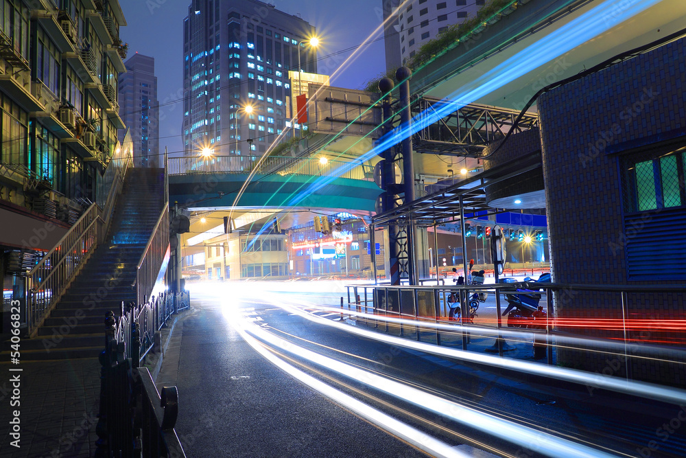 Obraz premium Night move light in Highway