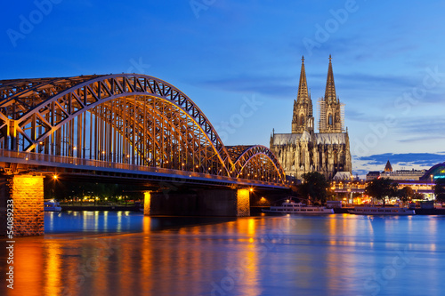 Fotografia Cologne city skyline, Germany