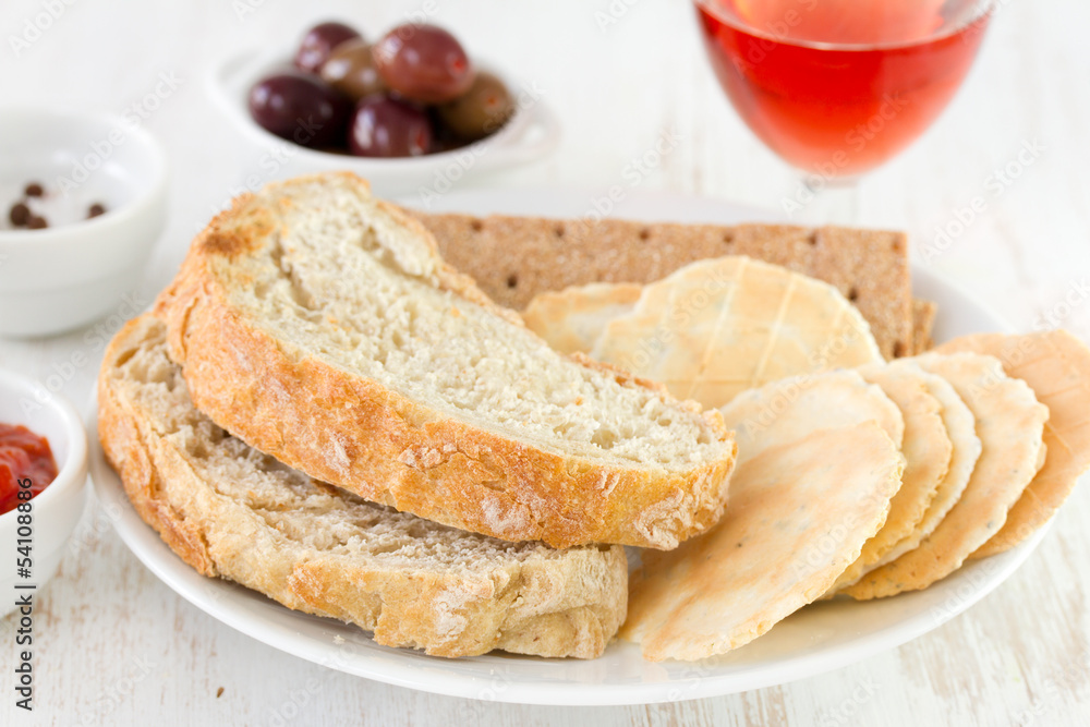 bread with olives and wine