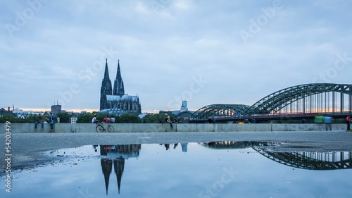 cologne cathedral illumination and reflection