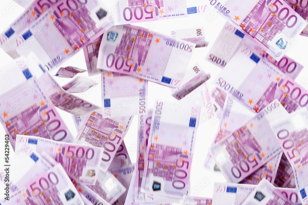 Fallende 500-Euro-Scheine, Geldregen, Kursverlust Fallende 500-Euro-Scheine, Geldregen, Kursverlust
