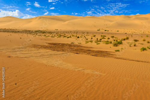 Farbiger Sand in der Namib W  ste