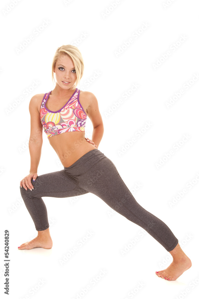 woman color sports bra stretch