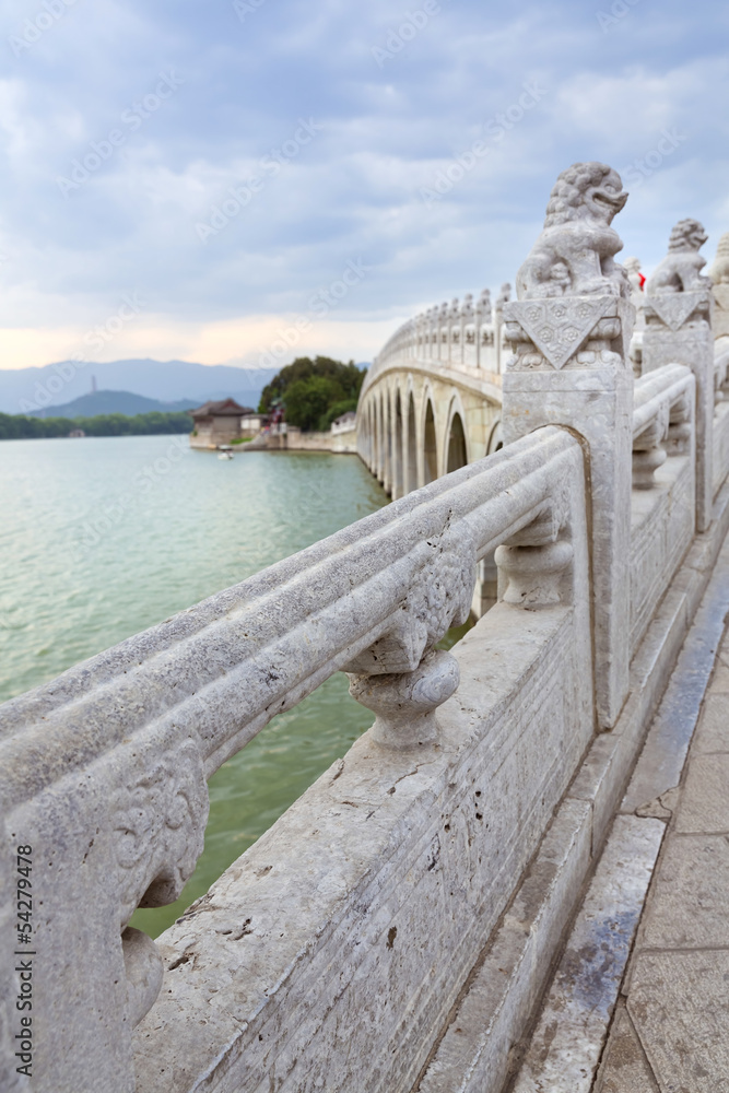 The Bridge of 17 arches in Beijing - Summer Palace