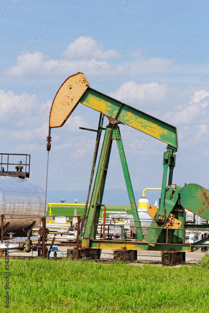 Obraz premium Oil pump jack