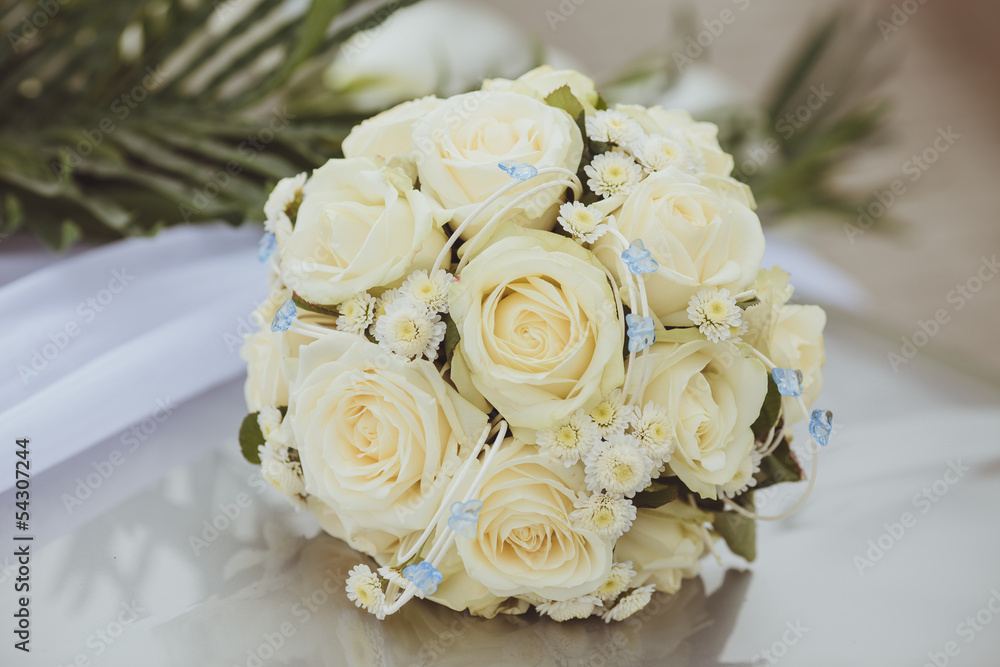 Obraz premium Beautiful wedding bouquet