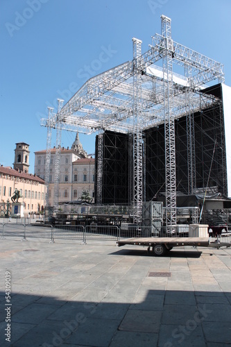 struttura palcoscenico piazza castello torino photo