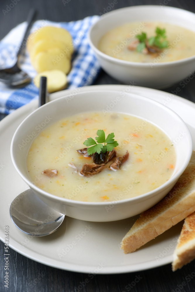 Pilz-Kartoffel-Suppe