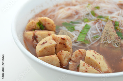 noodle served with meat balls, pork and liver