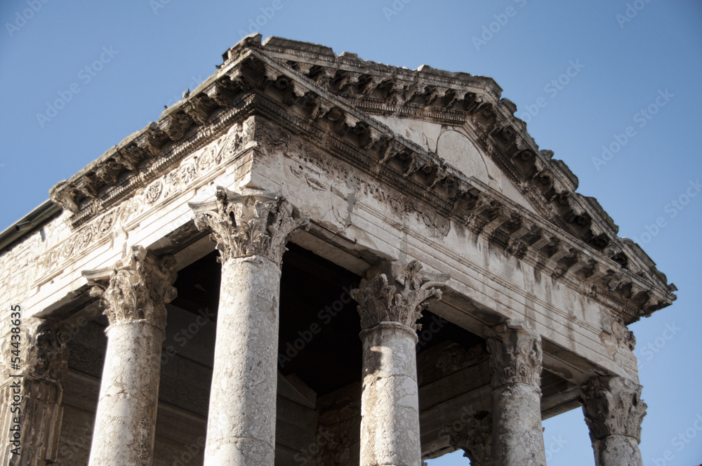 Templo de Augusto (Pula)