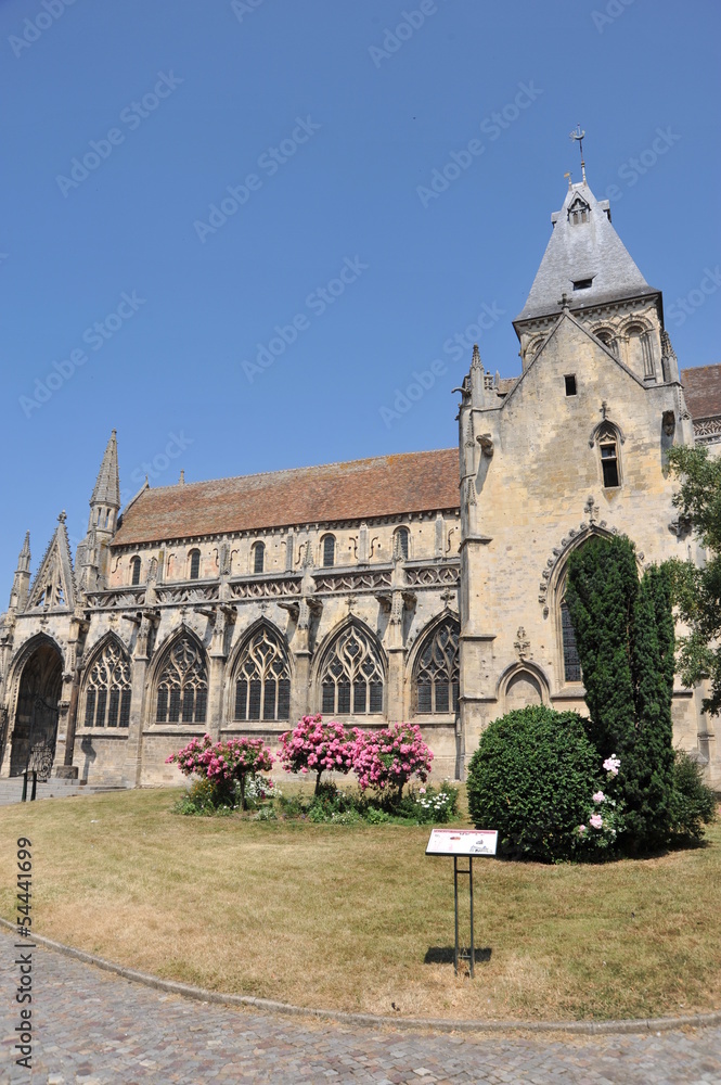 La nef et le transept de l'église Saint Gervais à Falaise