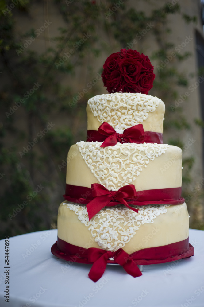 torta rossa grande torta rossa grande