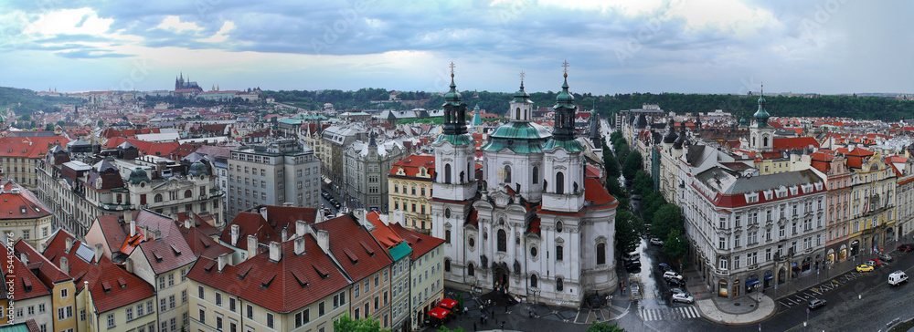 Fototapeta premium Panoramic Prague view on Church of St. Nicholas