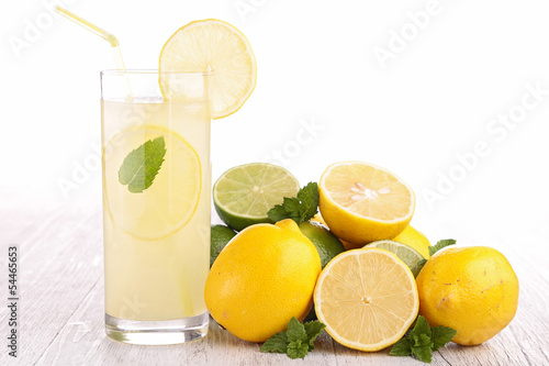 lemon cocktail