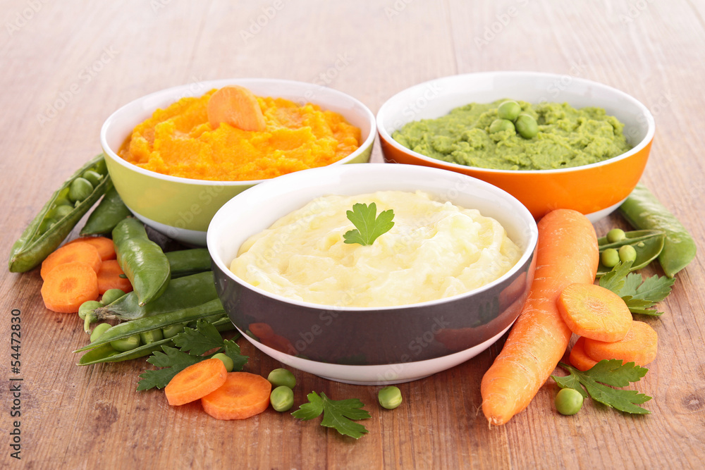 bowl of vegetable puree bowl of vegetable puree