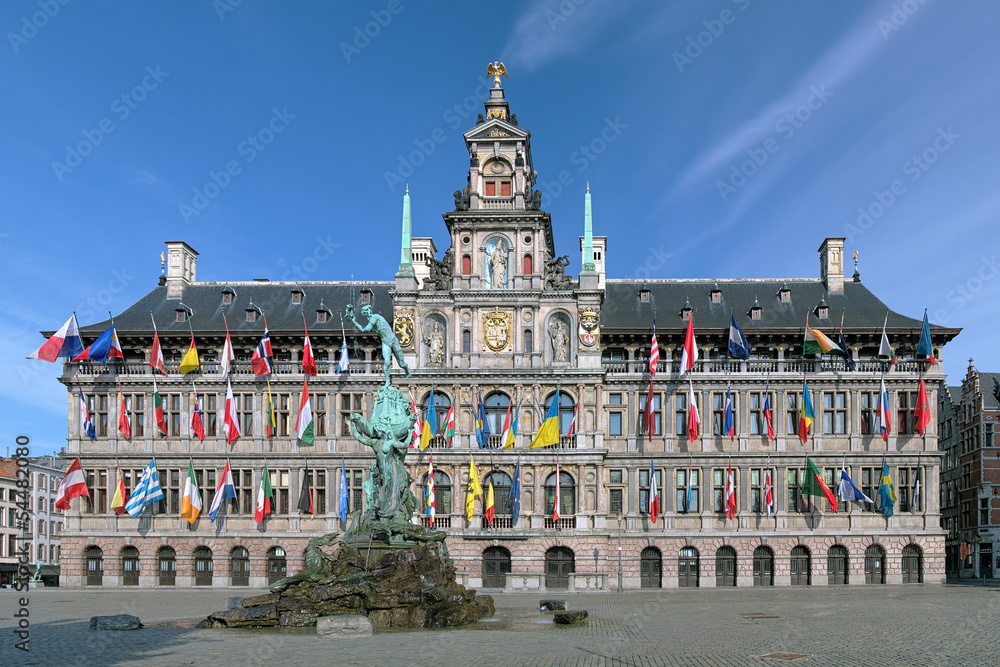 Naklejka premium Antwerp City Hall and Brabo fountain, Belgium